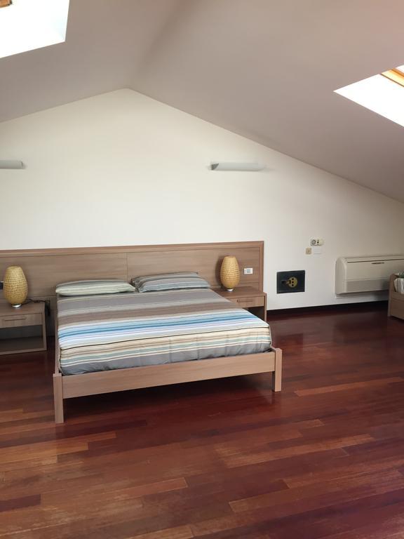 Almaresort B&B Roma Cameră foto